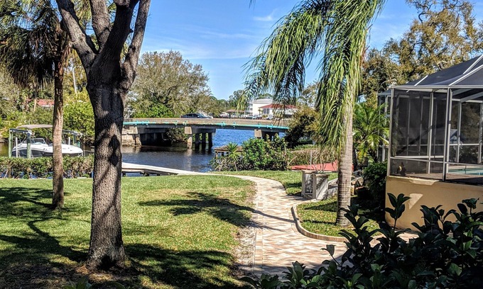 Tarpon Springs Apartamento | Sunset Palms - Acceso directo a apartamentos frente al mar recientemente remodelado al Golfo de México
