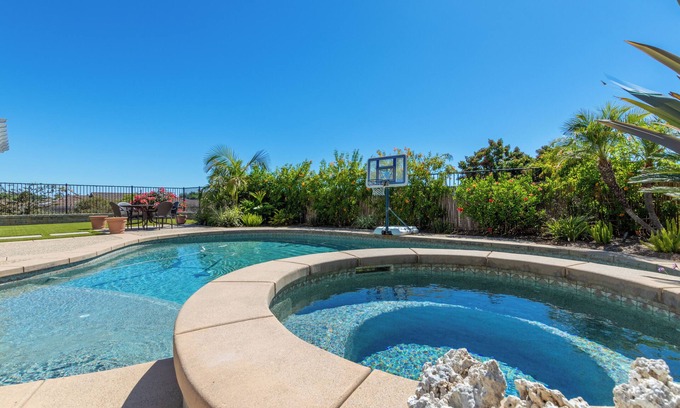 Country Club Casa | Sunset Paradise in Escondido, CA