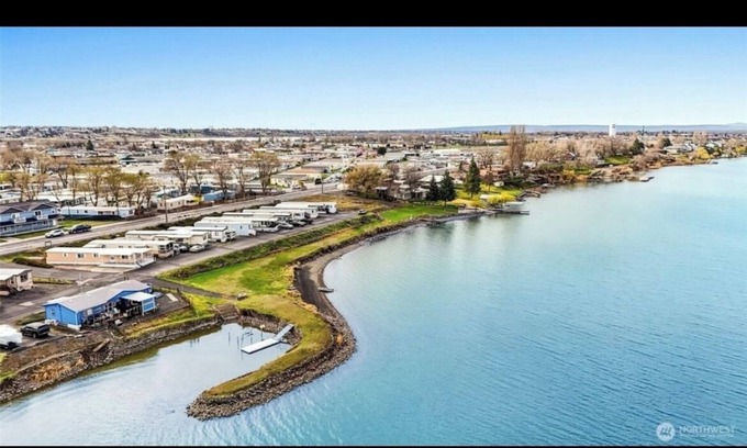 Moses Lake Casa | Sunset Paradise