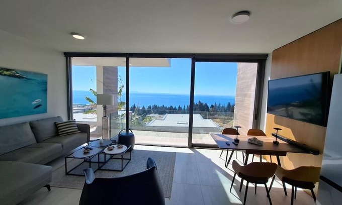 Dhermi Apartamento | Sunset View Apartment, OLEA Residence