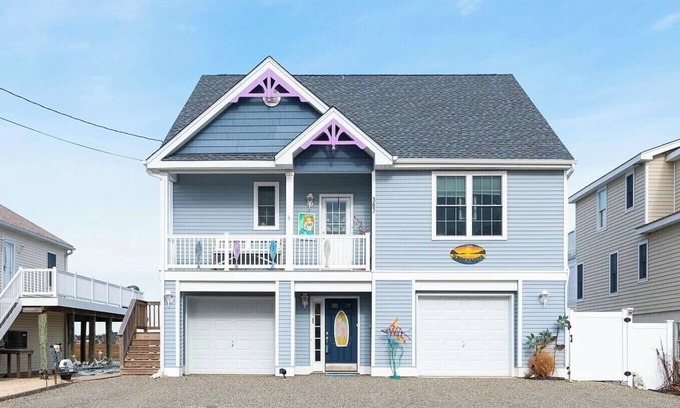 Tuckerton Beach Casa | Sunset Vista Home with POOL
