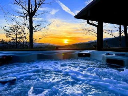 Bryson City Casa | Sunset Vista