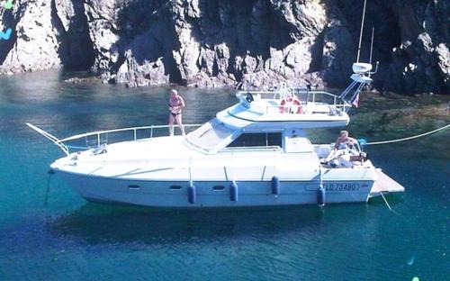 Golfe Juan Alquiler De Eote | SUNSET YACHT ROOFTOP à GOLFE JUAN