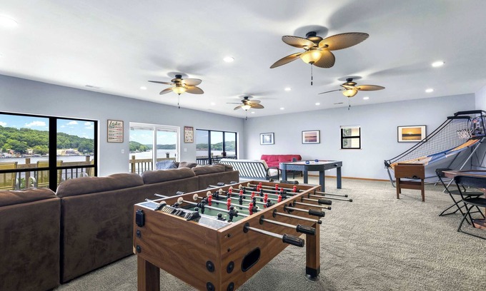 Gravois Mills Casa | Sunsets at Washburn S