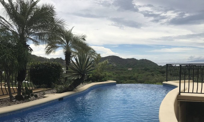 Coco Condominio | Sunsets from Heaven !