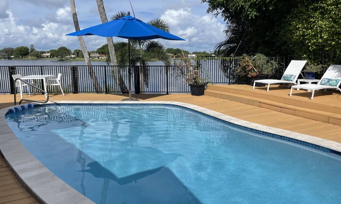 Lake Ida Shores Casa | SUNSETS WOW - "Luces de baile en Lake Eden Waters, Breezes e Infinity Pool Heated