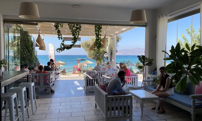 Agia Anna Casa | Sunshine Bay Suites