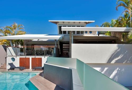 Sunshine Beach Casa | Sunshine Beach Retreat, Pool, Backyard