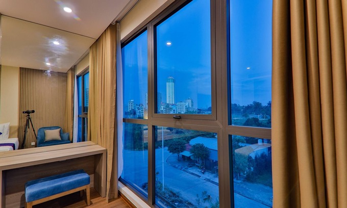 Mong Cai Hotel | Sunshine Hotel