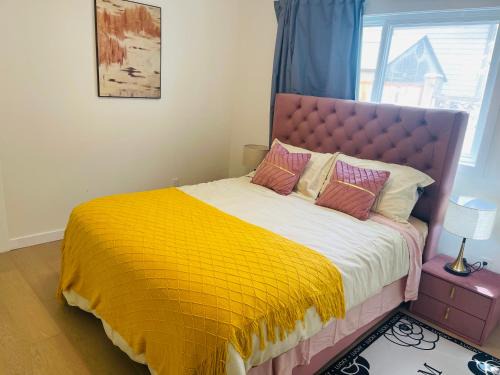 Richmond Casa | Sunshine Rooms in Richmond