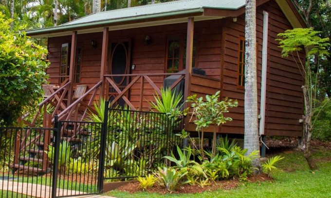 West Woombye Cabina | Sunshine Valley Cottages