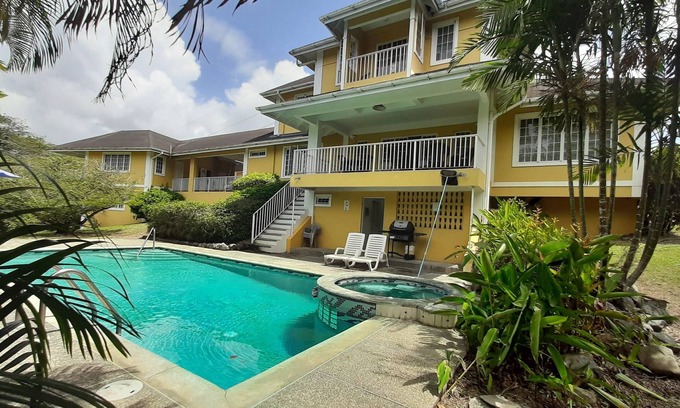 Plymouth Villa | SunShine Villa (5 bedroom option)