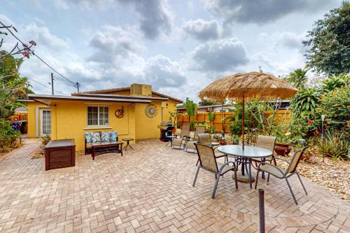 South Middle River Casa | Sunshine Villa
