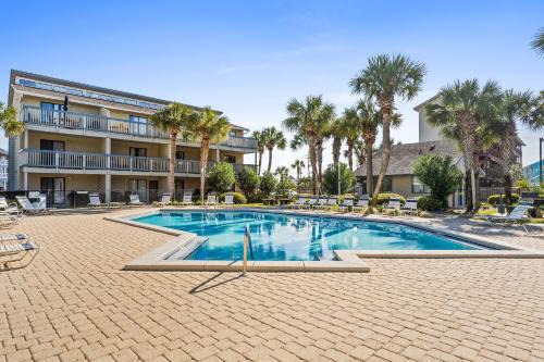 Holiday Beach Casa | Sunswept by Panhandle Getaways