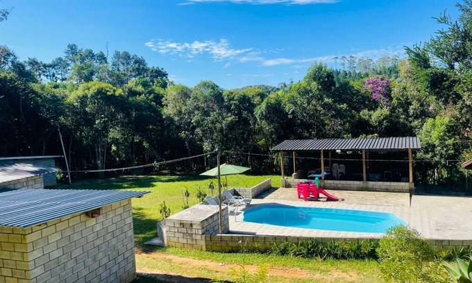 Juquitiba Casa | Super cozy, equipped farmhouse, rich in greenery and fresh air, with swimming pool.