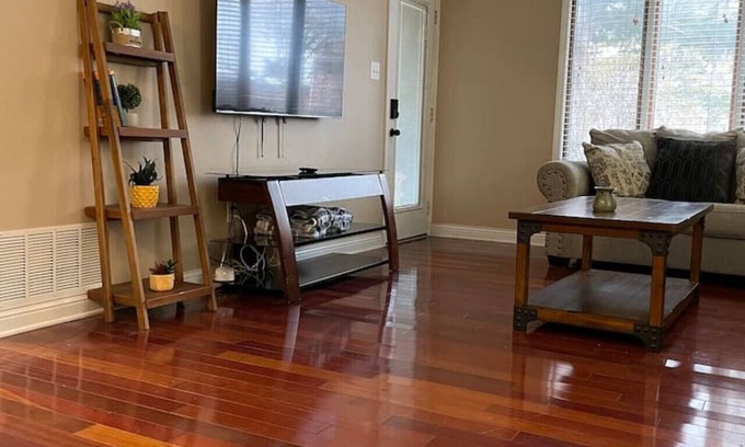 Columbia Apartamento | Super Close to Mizzou Condo 2 Bed 1 Bath