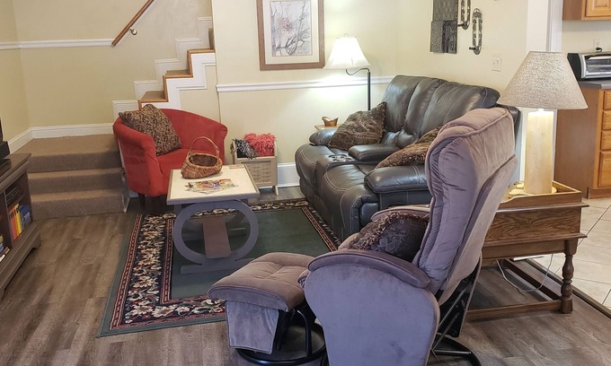 Signal Mountain Casa | Super Comfy/Private Signal Mtn Cottage Near Chattanooga