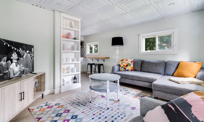 Mystic - New London Apartamento | Super Cute & Cozy Apartment in Downtown Mystic!