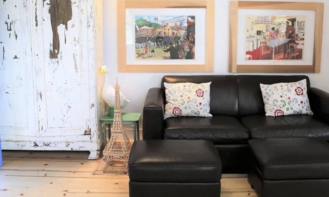 Petaluma Cabaña | Super Cute Guesthouse in West Petaluma