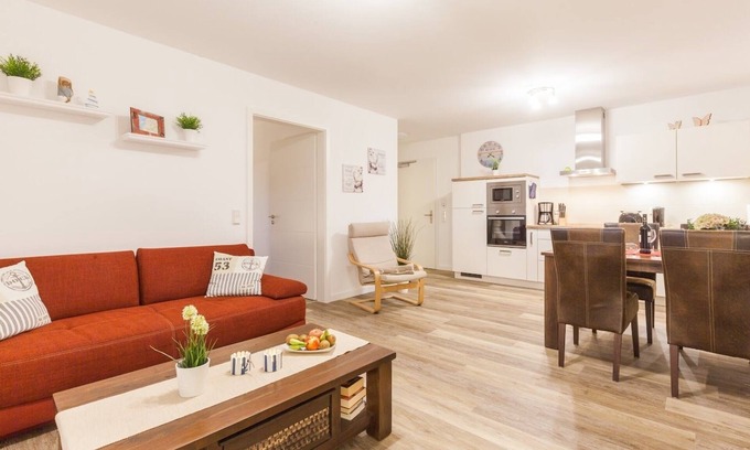 Alt Gaarz Apartamento | Super Gemütliche 2-raum-ferienwohnung mit Terrasse, 500 m bis zum Strand