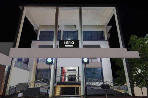 Virarajendrapet Hotel | Super Hotel O Virajpet City Centre