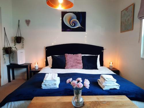 Brighton Casa | Super king bedroom with large ensuite