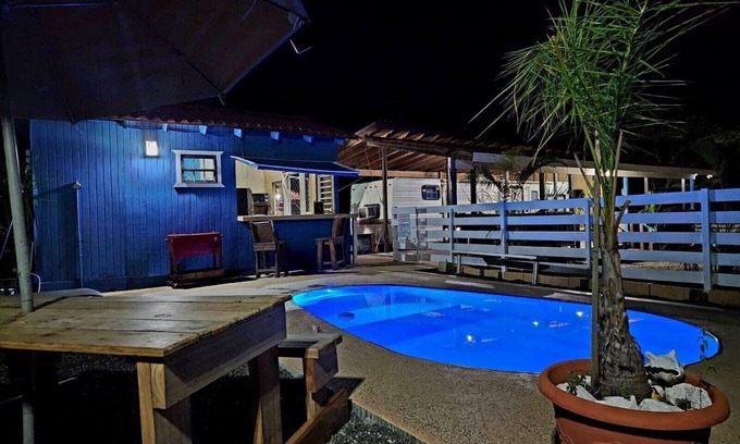 Cabo Rojo Casa | Super mobile home with AC and private pool near the beach in Combate, Cabo Rojo!