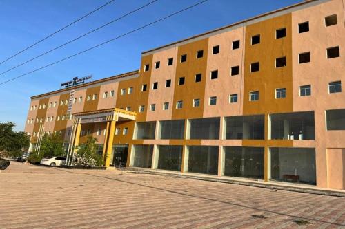 Salalah Apartamento | Super OYO 148 Bin Barakat Hotel