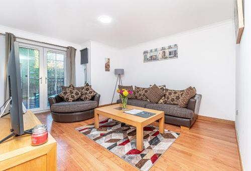 Inverkeithing Apartamento | Super Prime Train Station Inverkeithing By Tba