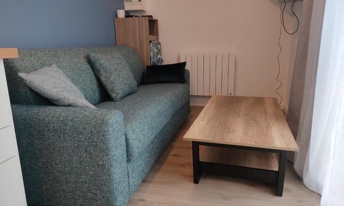 Lozanne Apartamento | Super studio rez de jardin avec extérieur