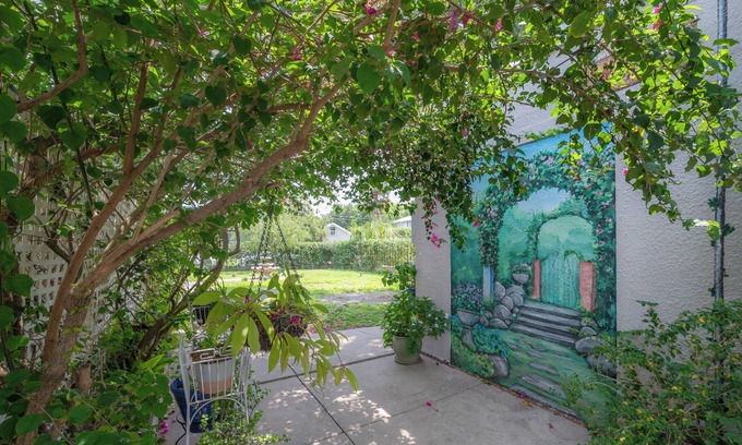 Seminole Heights Apartamento | Super Sweet Apartment minutes from Busch Gardens/IoA & Downtown Tampa.