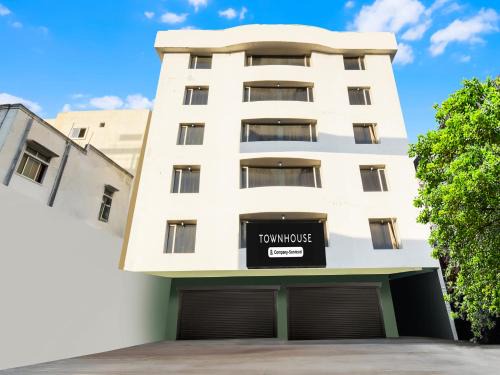 Lakdi Ka Pul Hotel | Super Townhouse Red Hills Lakdikapul Formerly Sitara Grand