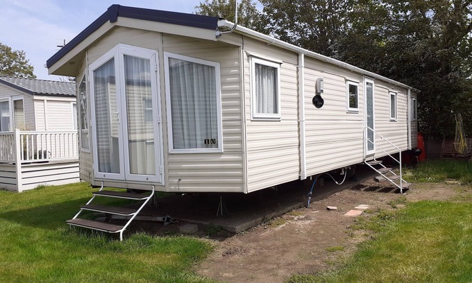 New Romney Casa | Magnífica caravana de 2 camas, Nueva Romney. Familia amable Accesible para sillas de ruedas