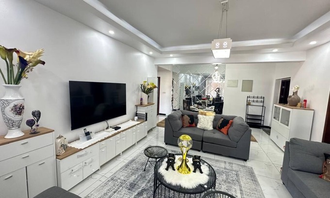 Mikocheni Apartamento | Superb 2-bedroom apartment with AC in Dar es Salaam