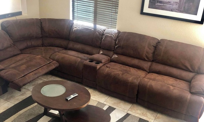 Orchards Condominio | Superb 3-bedroom condo with AC in vibrant Las Vegas