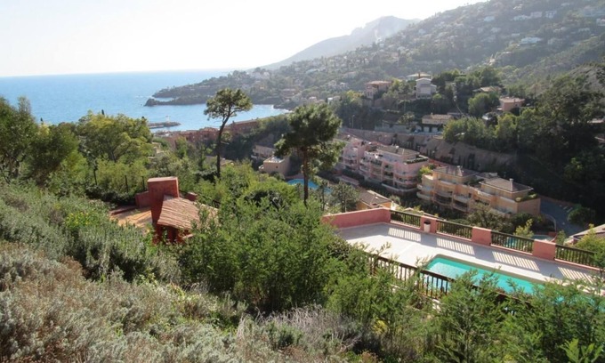 Theoule-sur-Mer Apartamento | Superb 4 person apartment with sea view Théoule sur mer