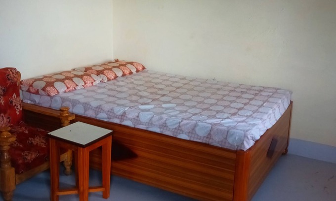 Seetla Otro | Superb 6-bedroom farmhouse in Mukteshwar with fitness room, WiFi