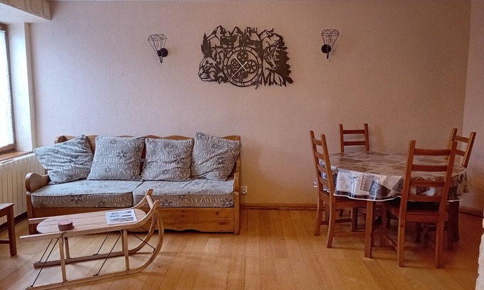 Bois-d'Amont Apartamento | Superb 6-person apartment in Bois d'Amont with garage