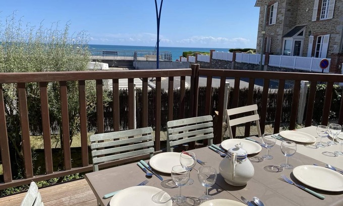 Saint-Cast-le-Guildo Casa | Superb apartment in La Garde, 20m from the beach!