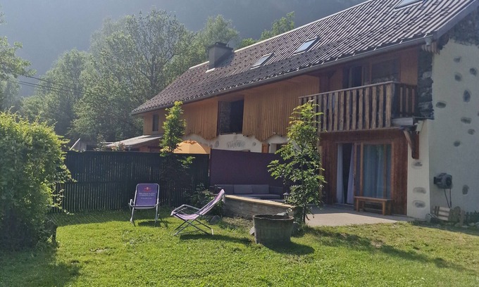 Le Bourg-d'Oisans Apartamento | Superb apartment for seasonal or year-round rental in le Bourg-d'Oisans Isère