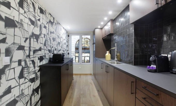 Quartier du Faubourg-Montmartre Apartamento | Superb Apartment 2 Bedrooms Center of Paris