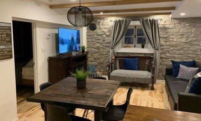 Quartier 5-4 Condominio | Superb apartment in a heritage building