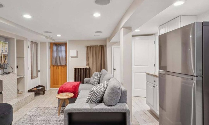 H Street Corridor Apartamento | Superb apartment with AC in vibrant Washington