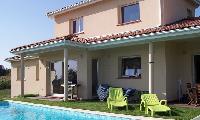 Catonvielle Villa | Casa moderna de confort completo con piscina privada