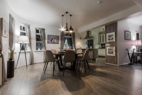 City Center Apartamento | Superb central location, no car needed - Spacious