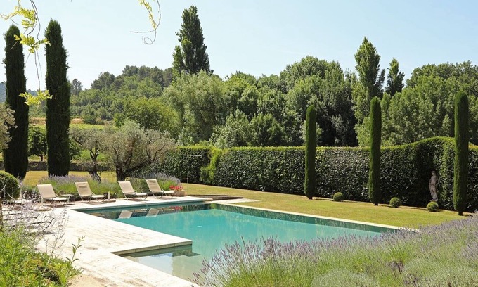 Bonnieux Casa | Superb Farmhouse: Tennis, Infinity Pool, Vineyard, Sleeps 10