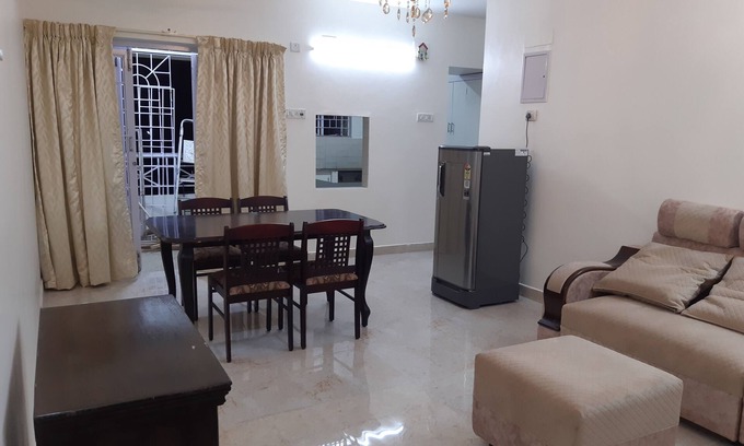 Sadras Apartamento | Superb flat in heart of Chennai shopping district