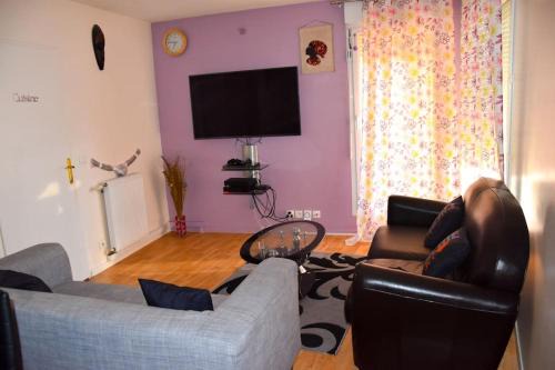 Cergy Apartamento | Superb flat in recent building with parking lot