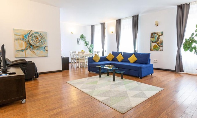 Brasov City Centre Apartamento | Superb Historical Center Brașov