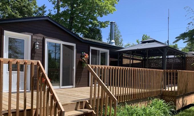 Sherbrooke Chalet De Esquí | Superb Lac Magog cottage